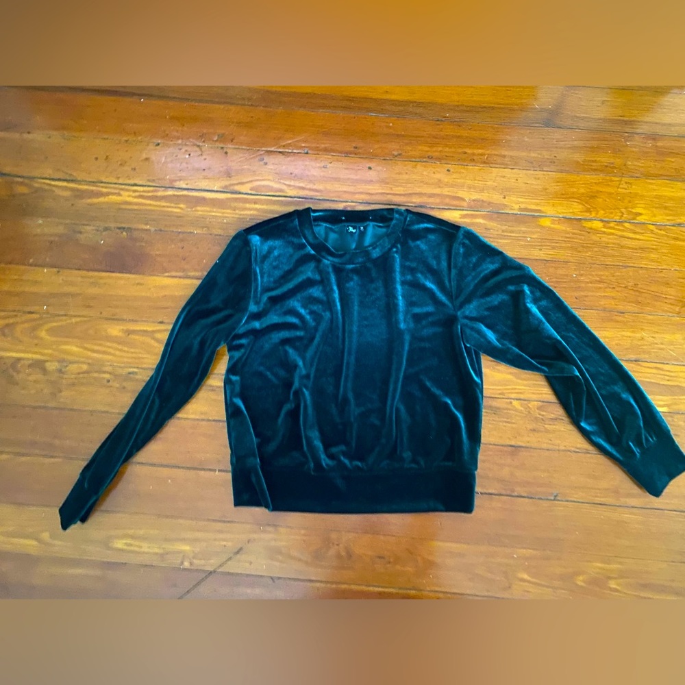 Green Velvet Sweater from Modcloth in a size MEDIUM